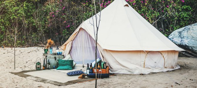 Cómo elegir un camping con playa en Cádiz